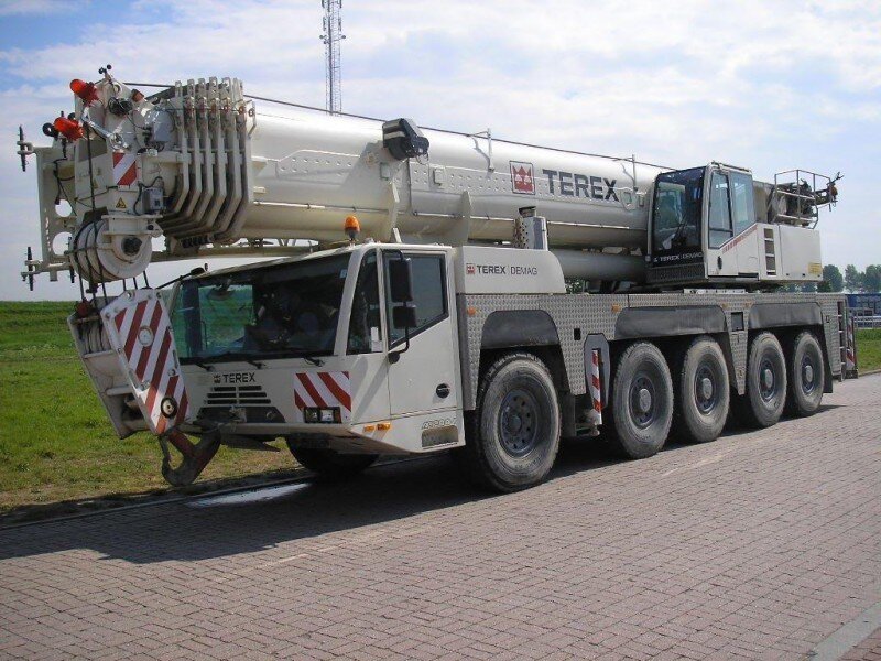 TEREX DEMAG AC 200