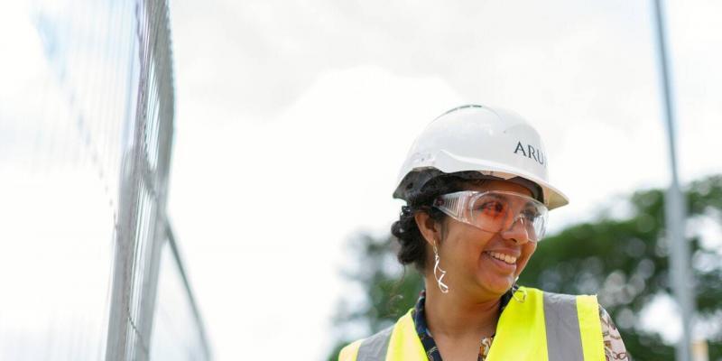 mujeres en la construccion