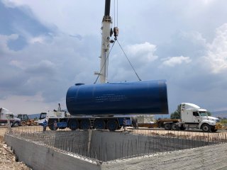 gruas para tanques