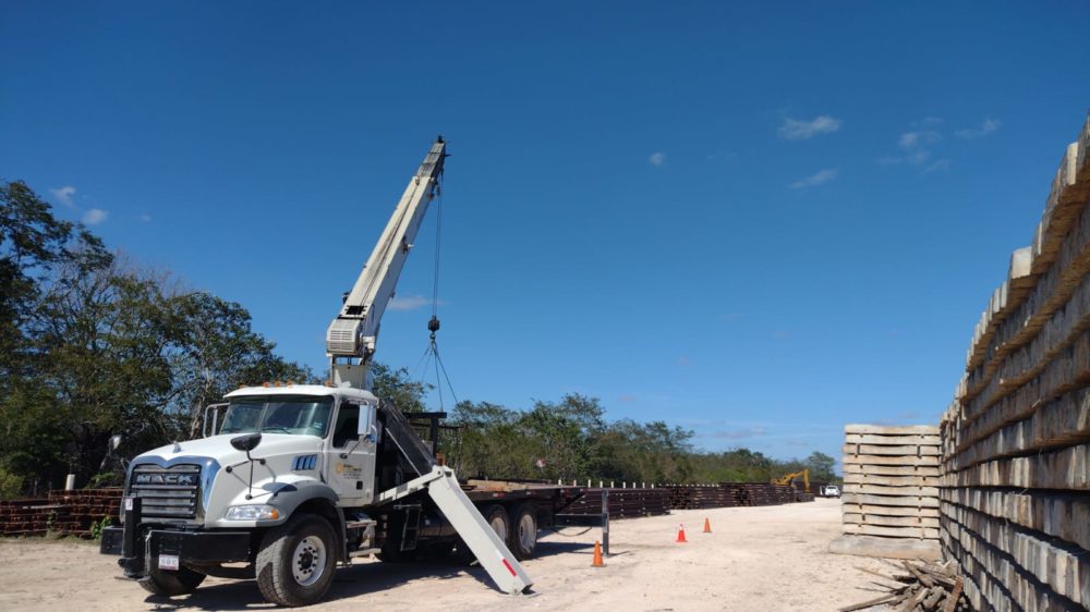 renta de grúas titan en campeche